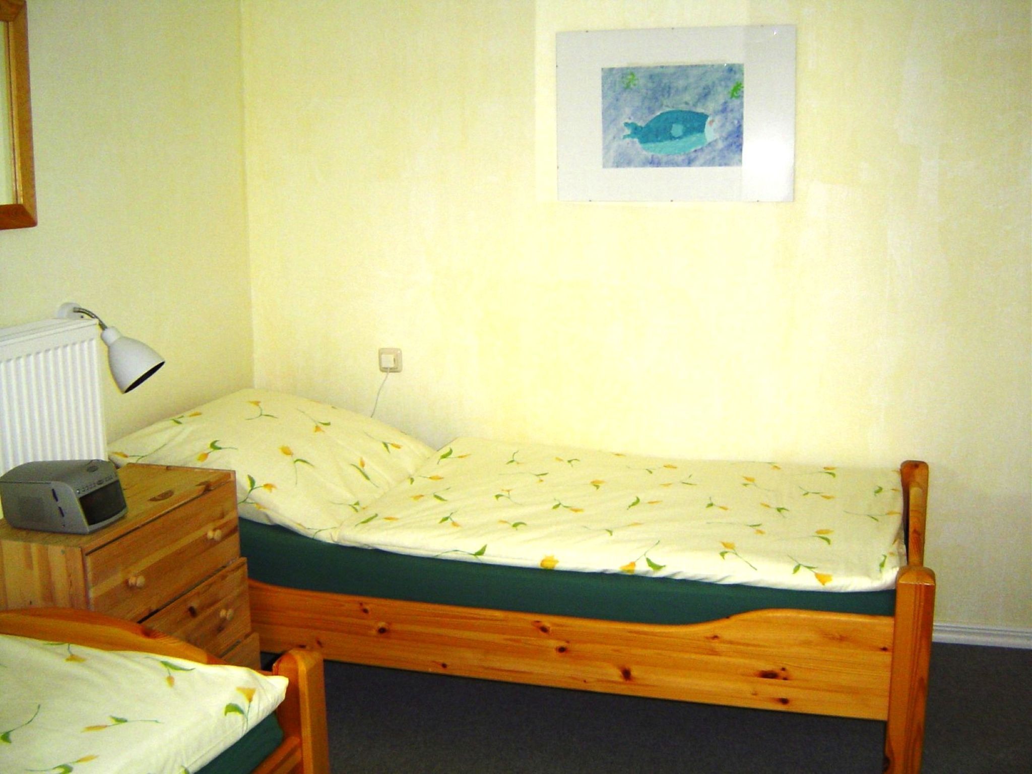 1 bedroom, bed sheets, wheelchair access