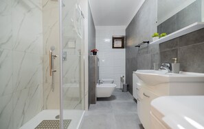 Bathtub