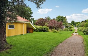 Property grounds - Cozy home in Hejls with sauna (Hejls)