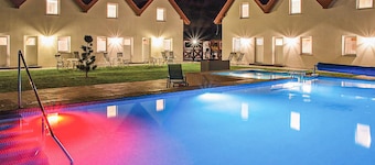 Lovely home in Darlowo with sauna