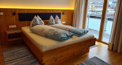 Vacation apartment 1 - Ăntschenblick - Guesthouse Monika