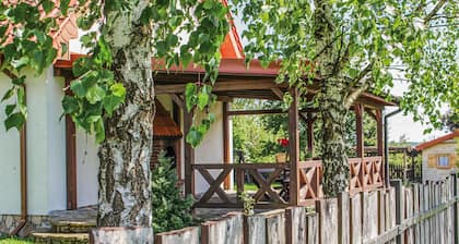 3 bedroom cozy home in Jedwabno