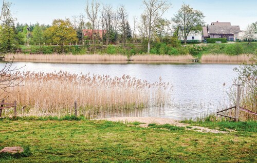 3 bedroom cozy home in Jedwabno