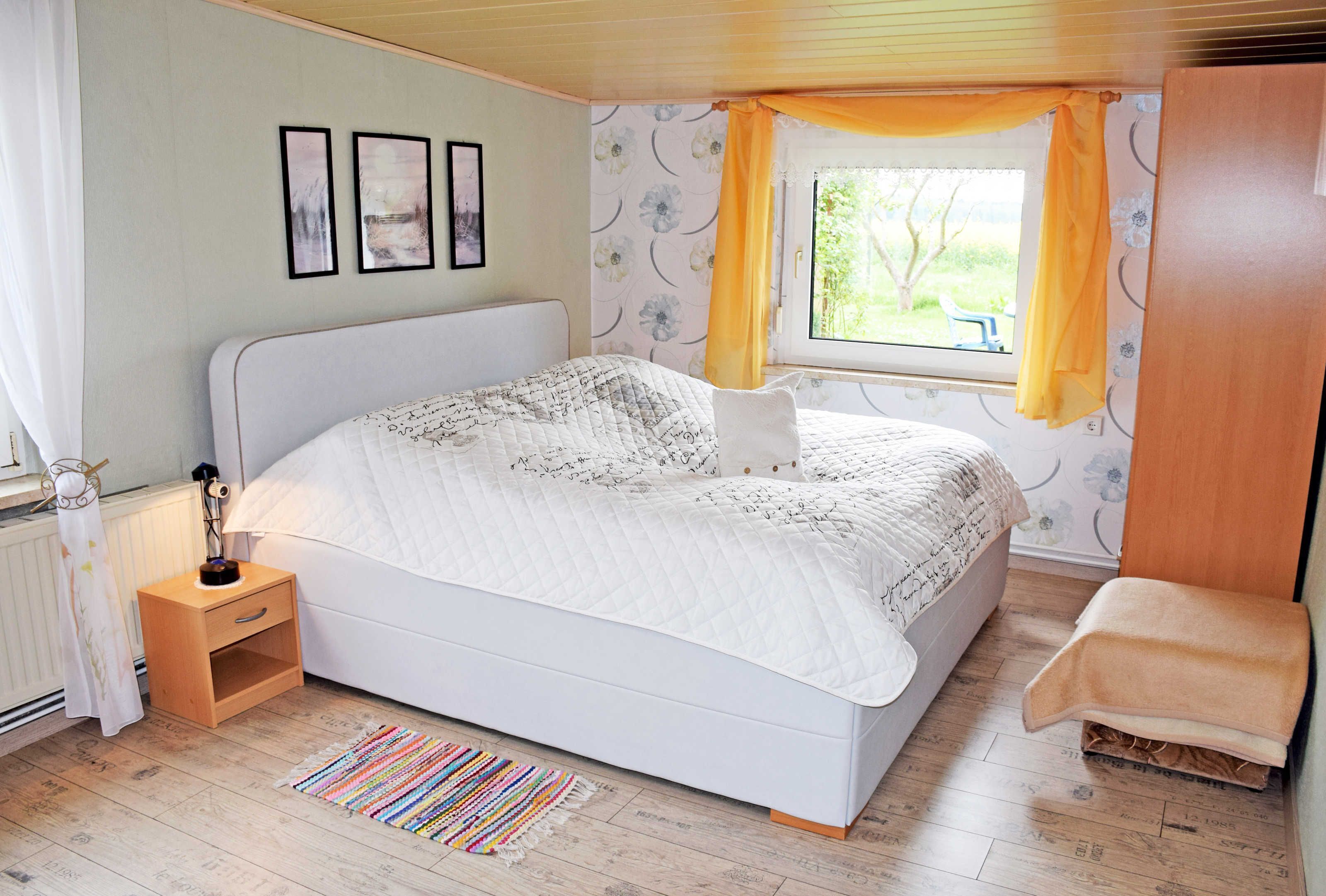 3 chambres, lit parapluie, Wi-Fi, draps fournis