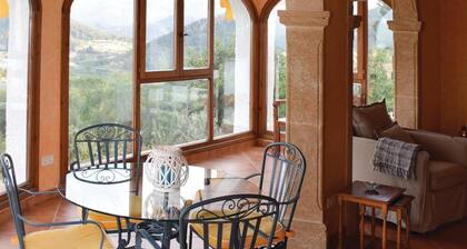 3 bedroom beautiful home in Oliva