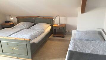 2 Schlafzimmer, Zimmersafe, Reisekinderbett, WLAN