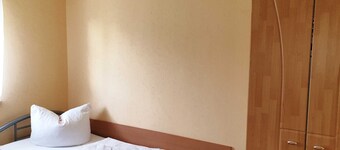 Single Room - Pension Henze