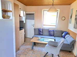 TV - Zinno BU 10 - Zinnowitz Pine path 5c Ferienbungalow 10 (Zinnowitz)