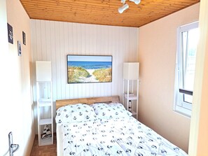 2 bedrooms, travel cot - Zinno BU 10 - Zinnowitz Pine path 5c Ferienbungalow 10 (Zinnowitz)