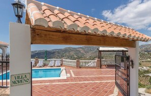 Pool - Awesome home in Frigiliana (Frigiliana)
