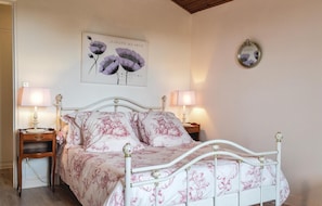 2 habitaciones, cuna de viaje, wifi gratis y ropa de cama 