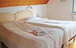 5 bedrooms, free WiFi