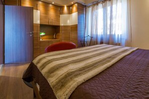 2 bedrooms, Internet
