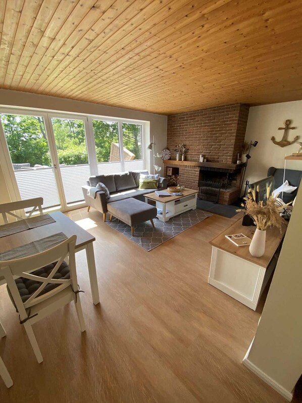 Nicht klassifiziertes Bild, 1 von 15, Schaltfläche