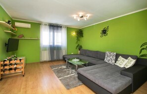 Smart TV, DVD player