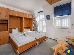 1 bedroom, WiFi, bed sheets