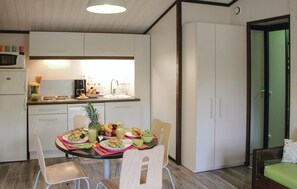 Dining - Beautiful home in Sollies-Toucas (Sollies-Toucas)