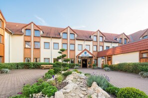 Exterior - Single Standard - Best Western Hotel Erfurt-Apfelstädt (Apfelstädt)