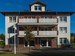 Imagen sin descripción, 5 de 25, botón