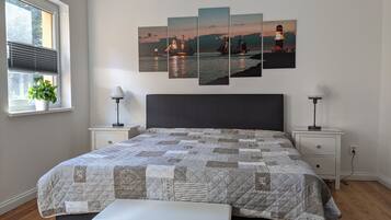 2 bedrooms, WiFi, bed sheets