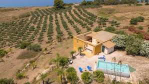 Unclassified image, 4 of 50, button - Beach front home in Ribera (AG) (Ribera (AG))