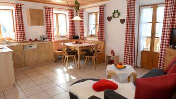 Fernseher, Kamin, Videospiele