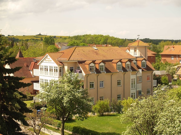 Esterni