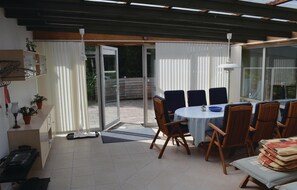 Dining - Beautiful home in Væggerløse with sauna (Væggerløse)