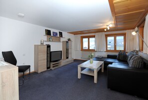 Unclassified image, 2 of 35, button