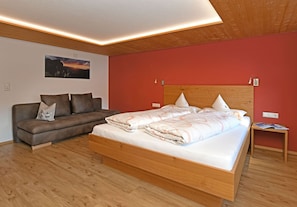 Unclassified image, 5 of 35, button