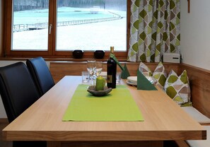 Unclassified image, 3 of 35, button