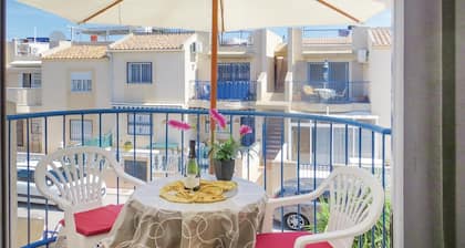 2 huoneen majoitus Torreviejassa