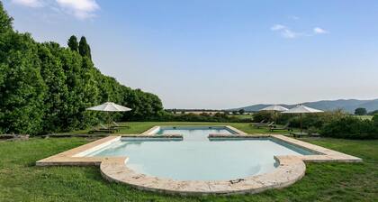 Amazing home in Ischia di Castro -VT-