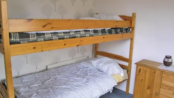 2 habitaciones y cuna de viaje