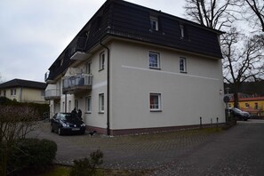 Imagen sin descripción, 2 de 7, botón