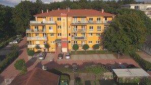 Esterni