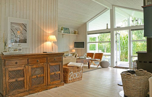 3 bedroom cozy home in Hornbæk