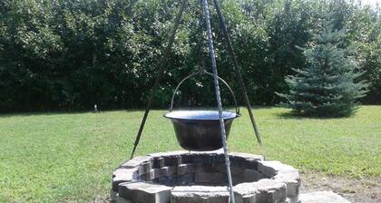 Holiday home with internet access, in the middle of nature