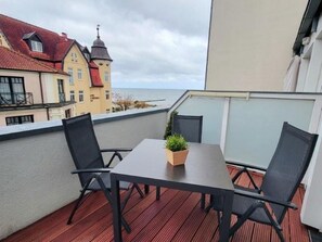 Imagen sin descripción, 3 de 10, botón