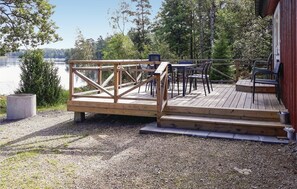 Outdoor dining - 2 bedroom awesome home in Torup (Torup)