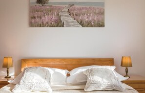 2 Schlafzimmer, Reisekinderbett, kostenloses WLAN, Bettwäsche