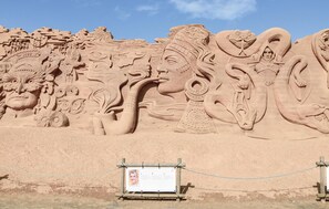 تفاصيل الفندق من الخارج