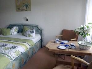 1 habitación, cuna de viaje, wifi y ropa de cama 