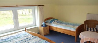 Room 5 Triple Room - Pension Bed & Breakfast behind the North Sea dike