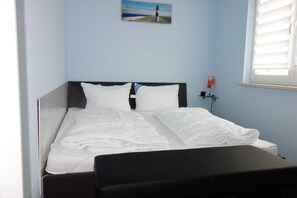 2 bedrooms