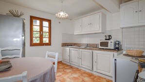 Unclassified image, 3 of 19, button - Cozy apartment in Furiani with WiFi (Furiani)