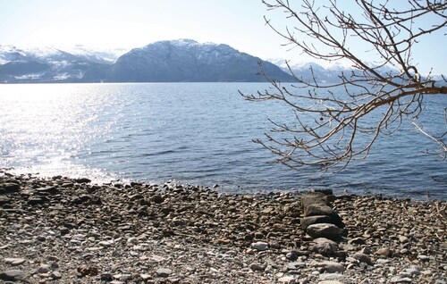 2 bedroom cozy home in ålvik