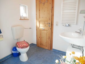 Hair dryer, towels, toilet paper