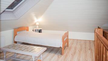 3 slaapkamers, reisbedje, gratis wifi