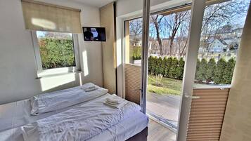 2 Schlafzimmer, Reisekinderbett, WLAN, Bettwäsche
